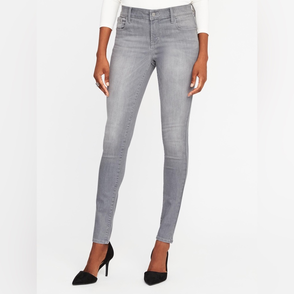 Old Navy Rockstar Built in sculpt Jeans